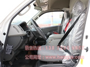 福田G7冷藏车驾驶室